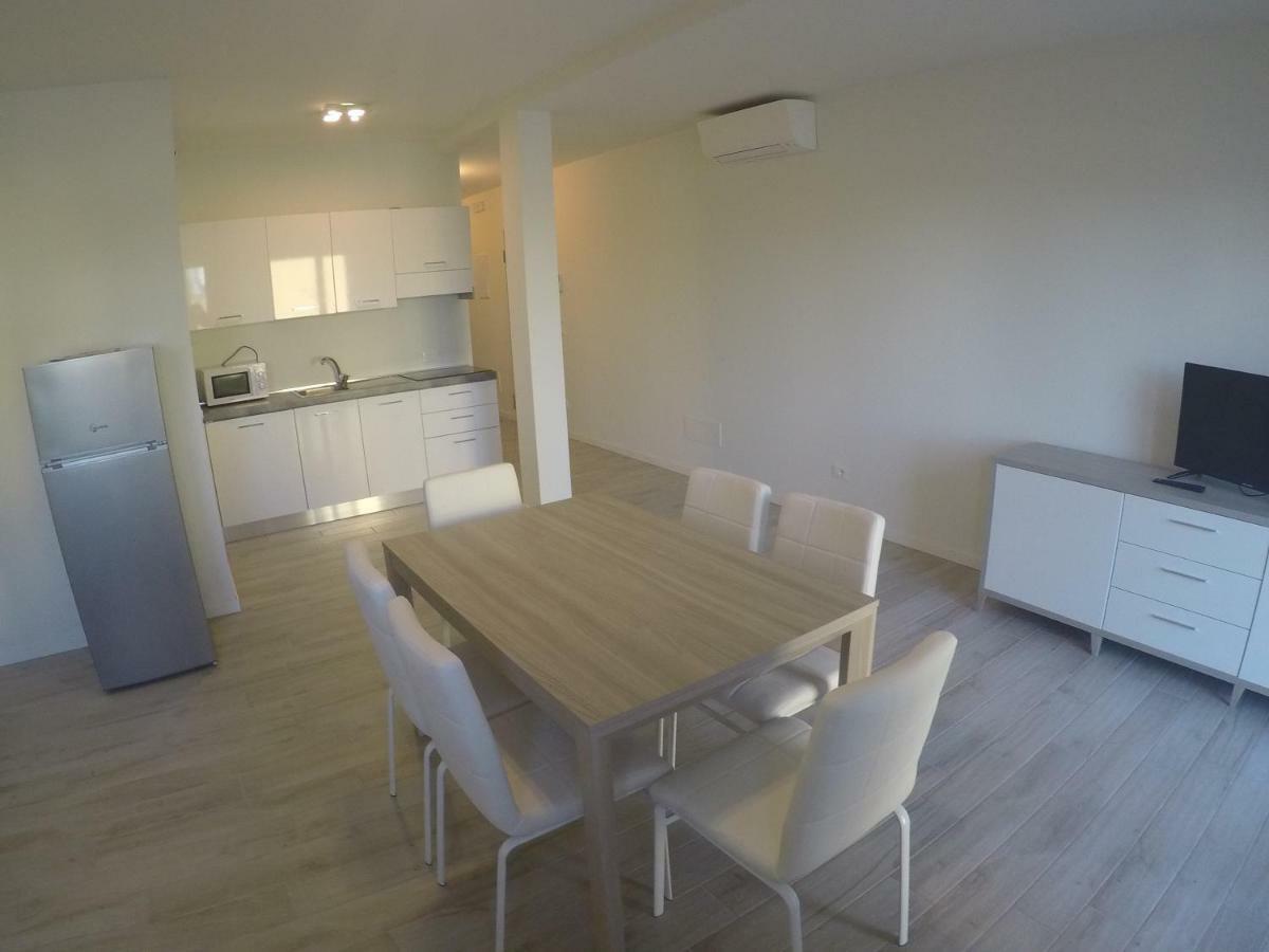 New Alfieri - Agenzia Cocal Apartment Caorle Bagian luar foto